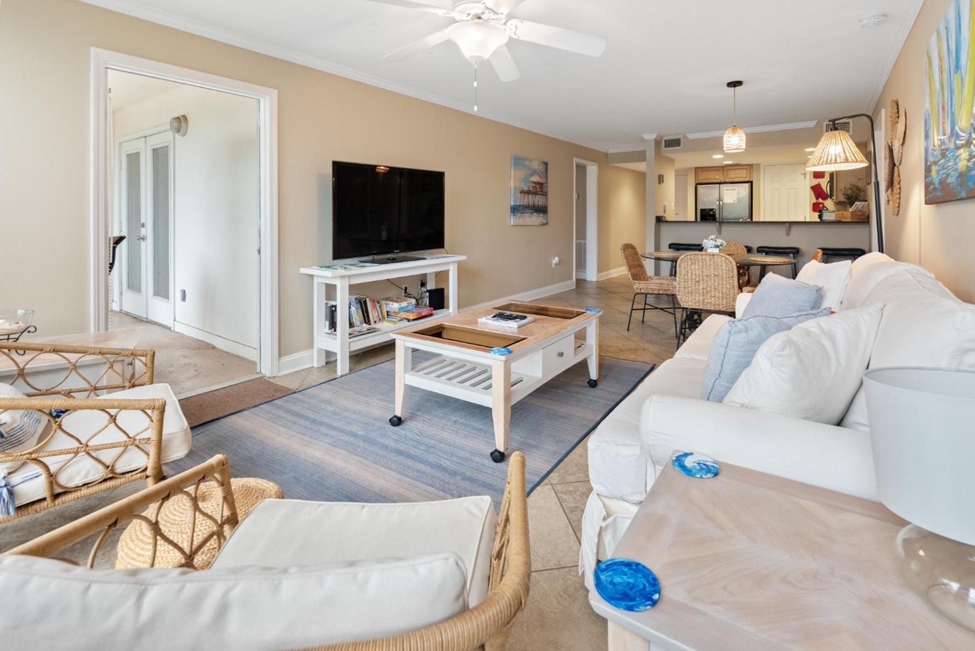 Fun 2 Bed/2 Bath Condo With Pool On Biloxi Beach Ngoại thất bức ảnh